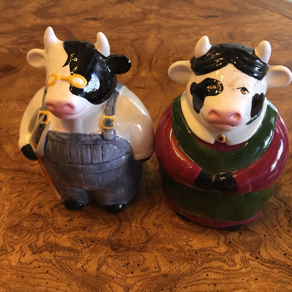 Vintage 1992 Clay Art S & P Shakers
